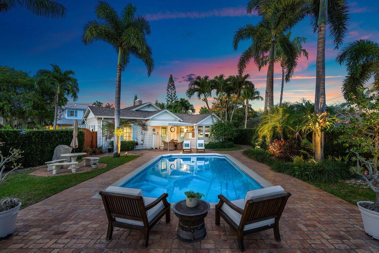 521 N Swinton Avenue