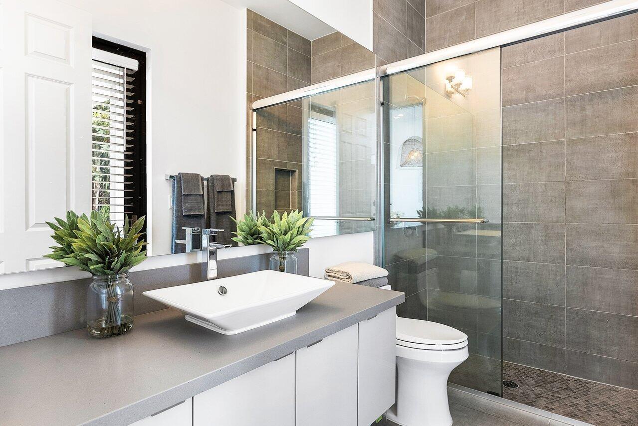 9180 Benedetta Place