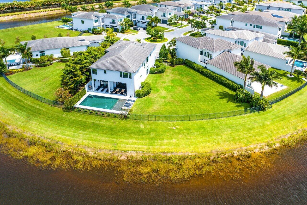 9180 Benedetta Place