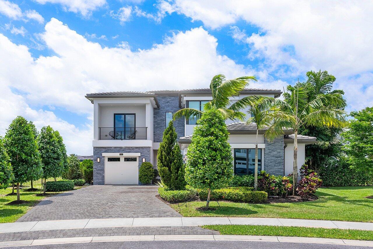 9180 Benedetta Place