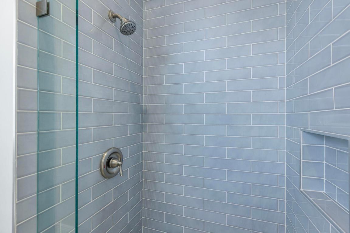 21159 Falls Ridge Way