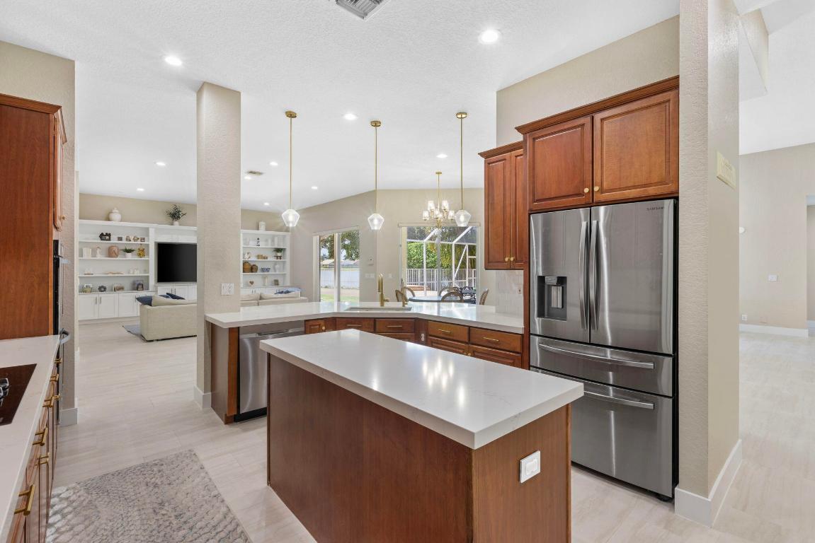 21159 Falls Ridge Way