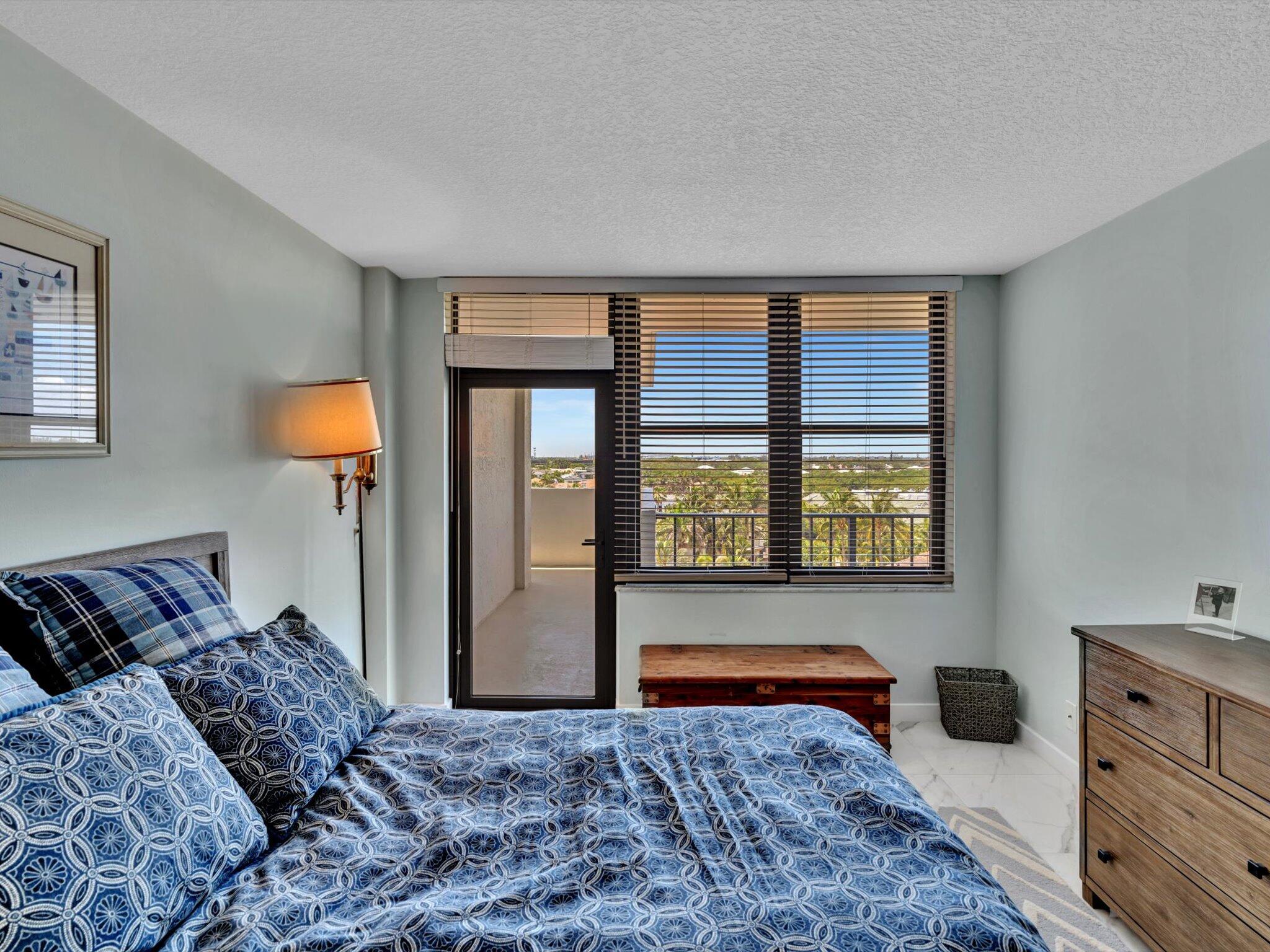 4600 S Ocean 802 Boulevard 802