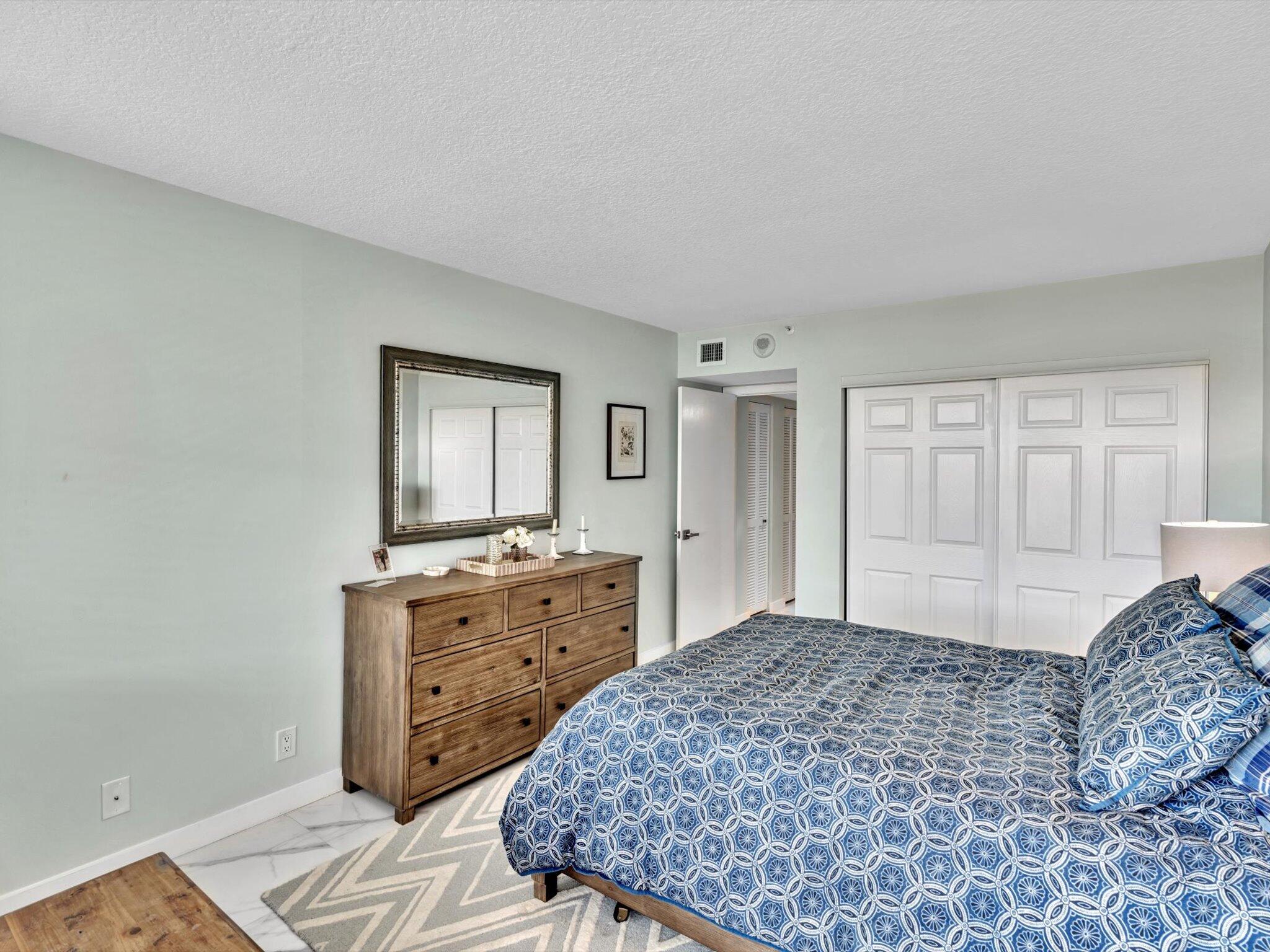 4600 S Ocean 802 Boulevard 802
