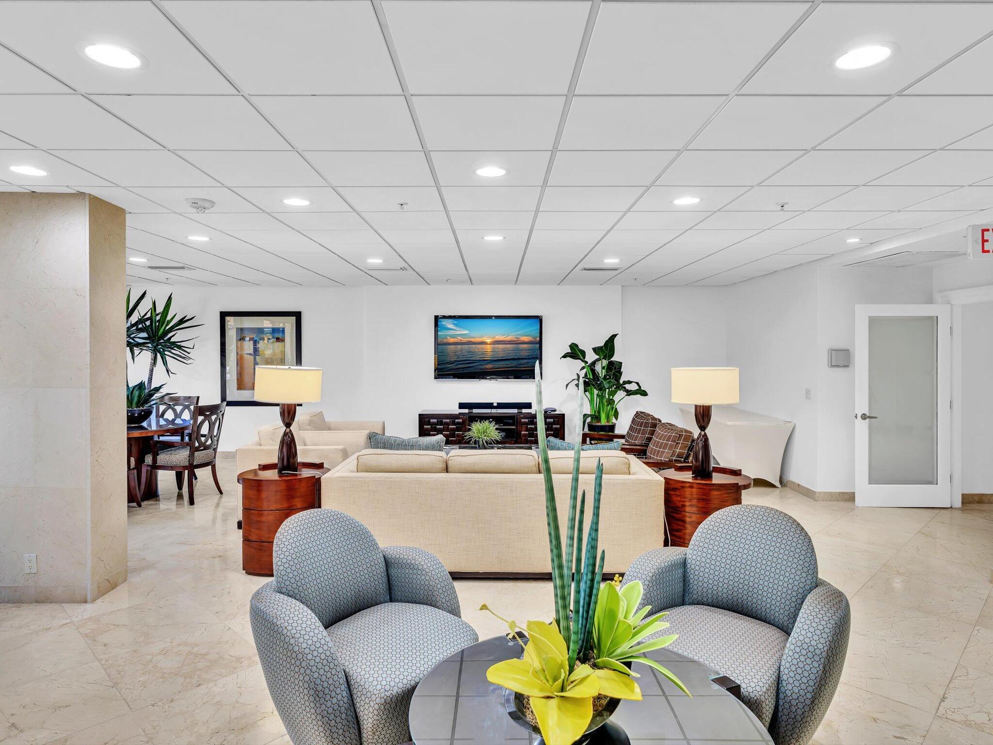 4600 S Ocean 802 Boulevard 802