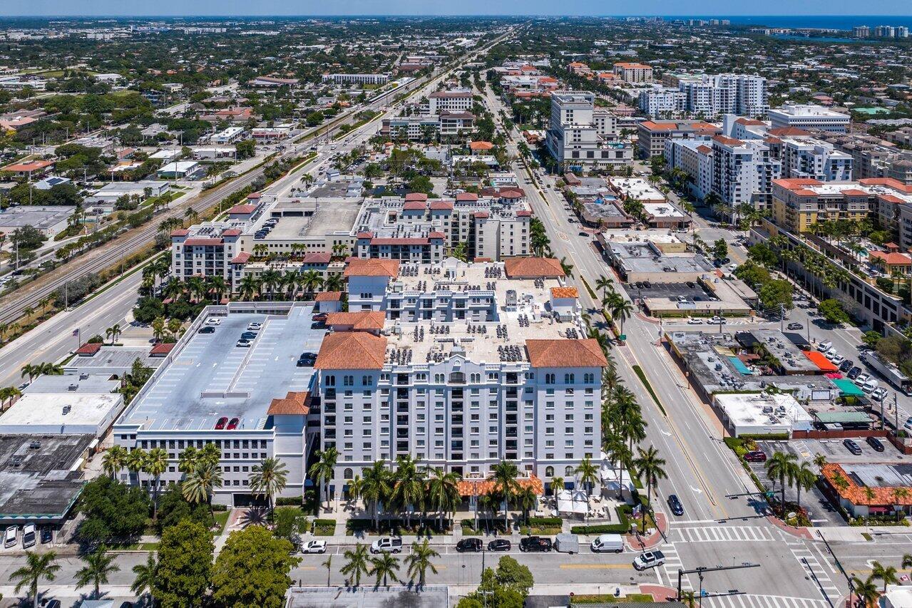 233 S Federal Hwy Highway 208