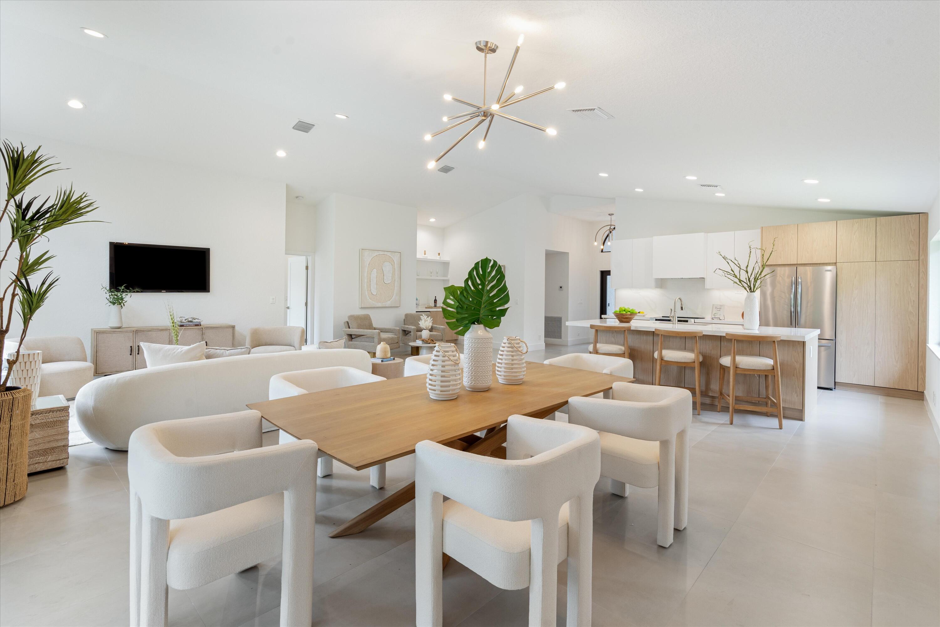 1175 Sea Grape Circle