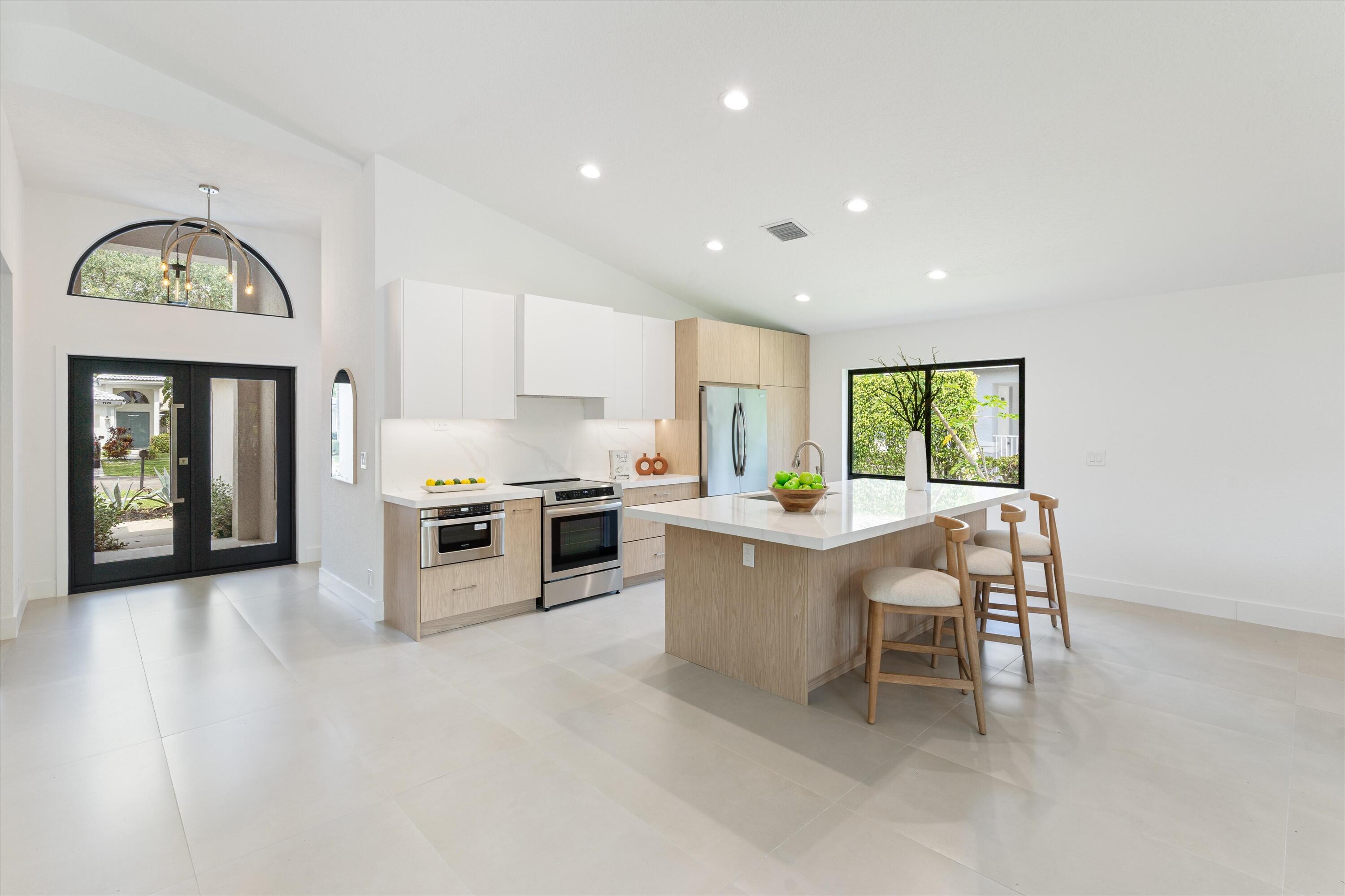 1175 Sea Grape Circle