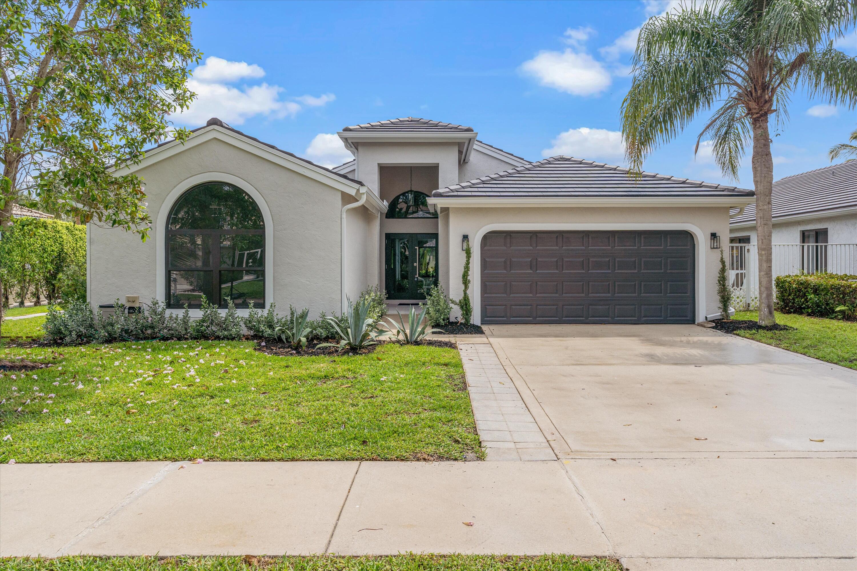 1175 Sea Grape Circle