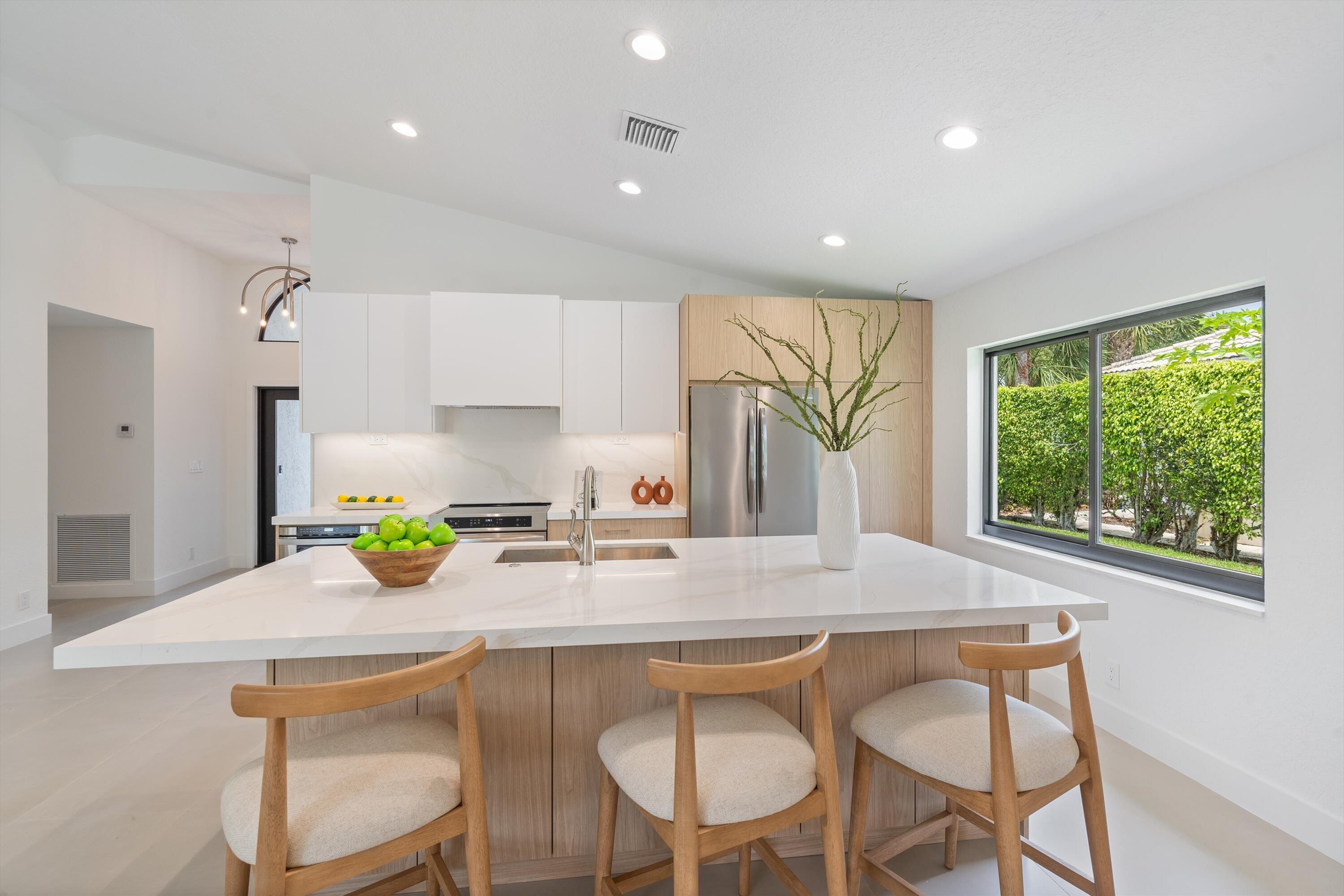 1175 Sea Grape Circle