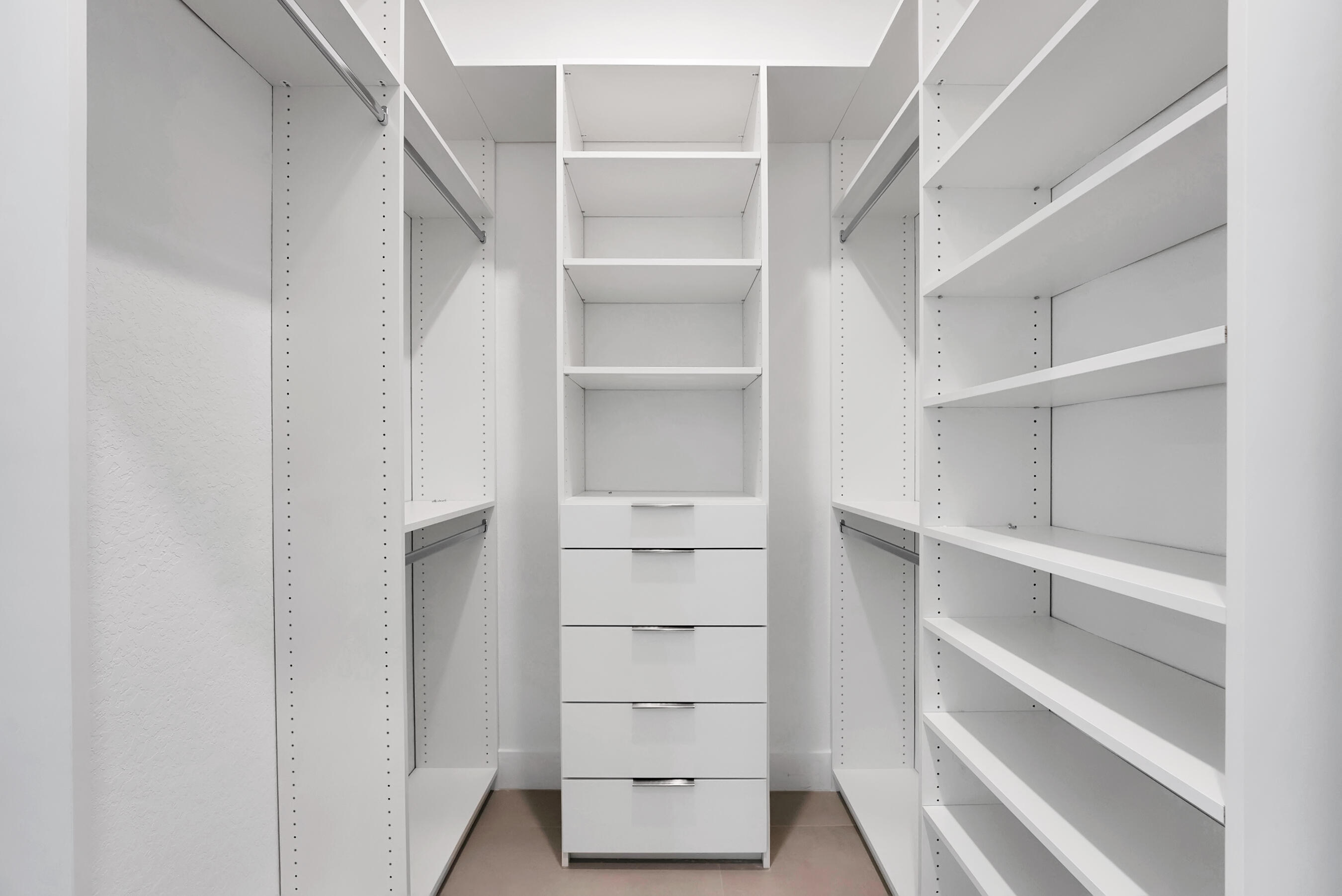 1175 Sea Grape Circle