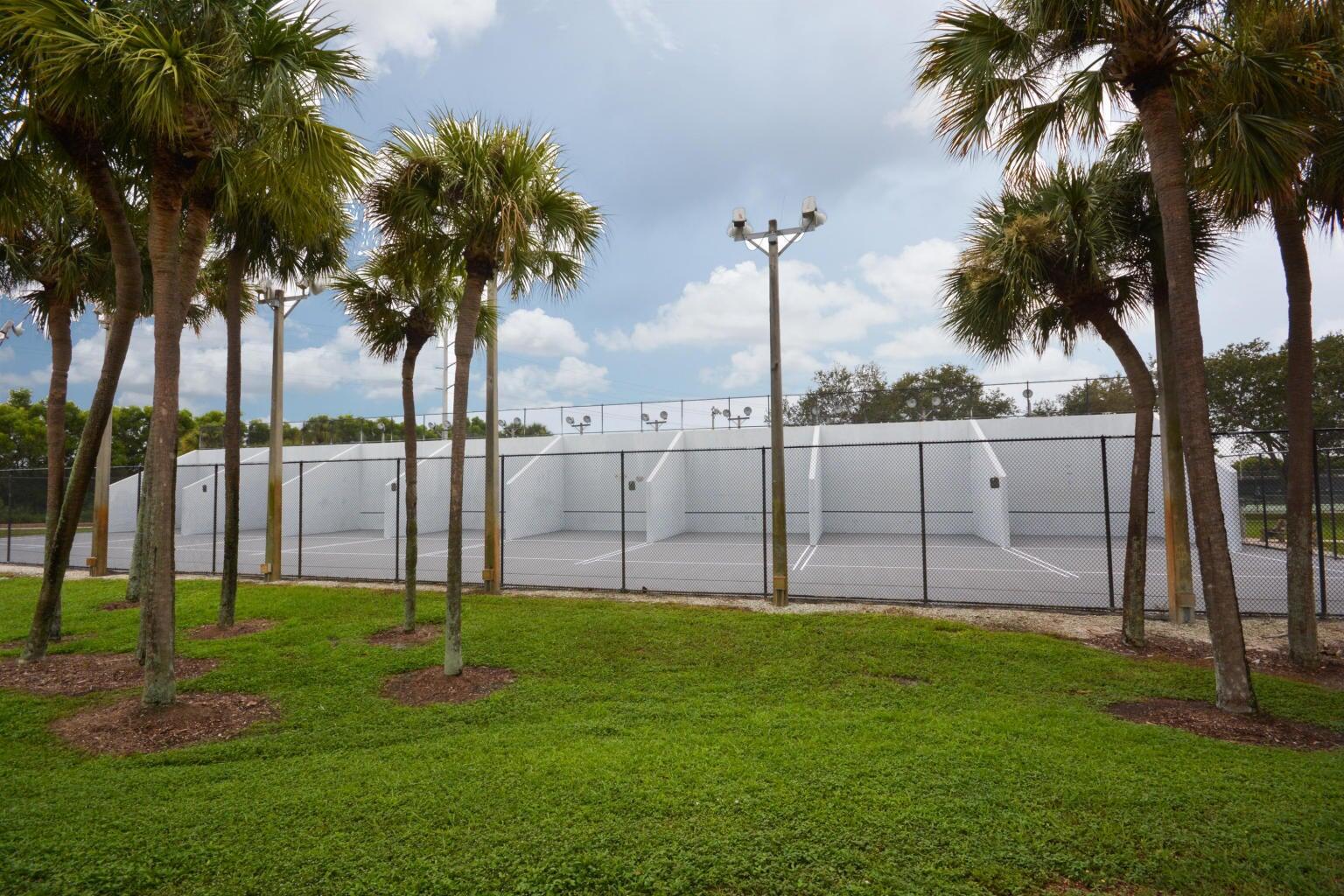 128 Lancaster Road, Boynton Beach