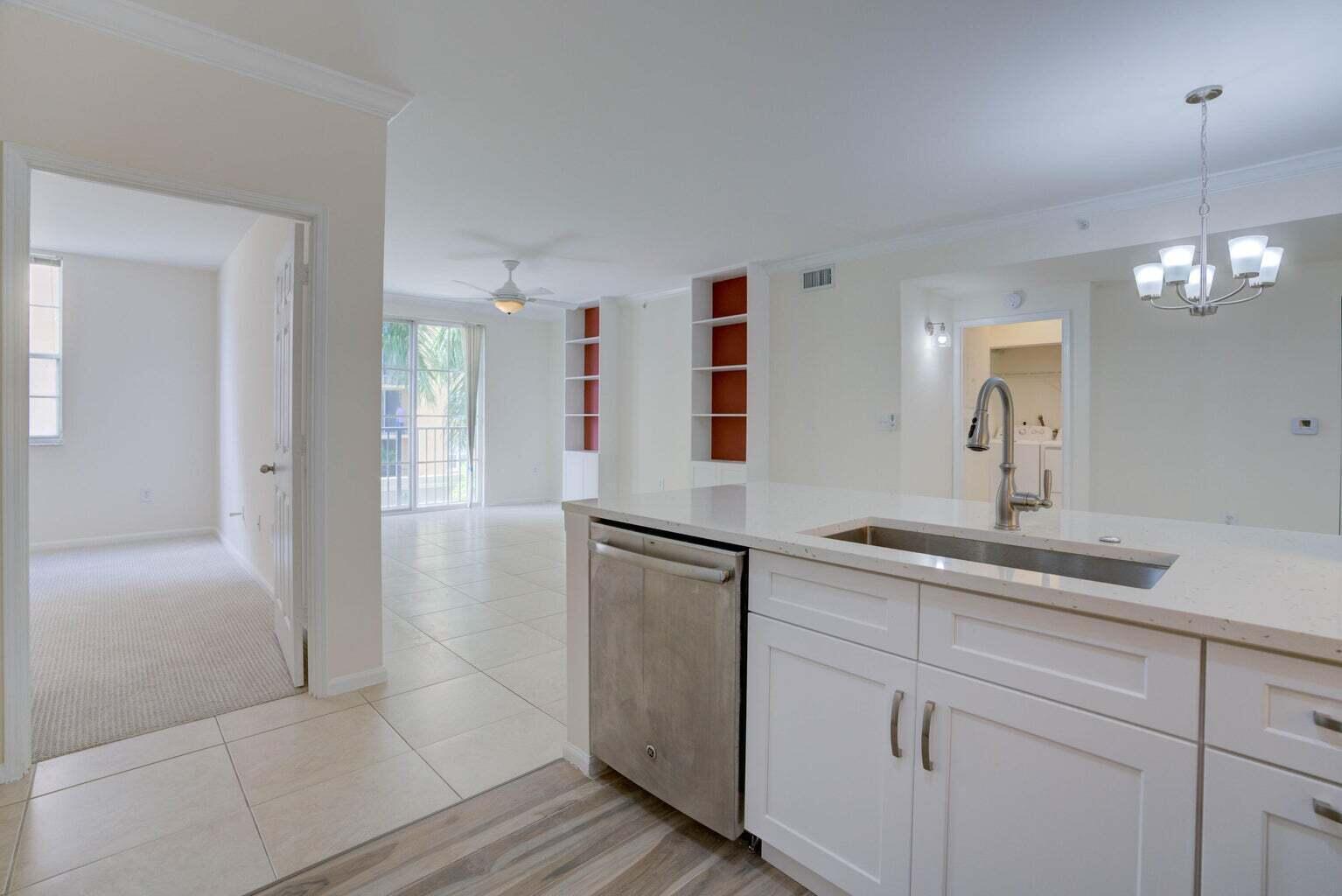 780 S Sapodilla Avenue 411