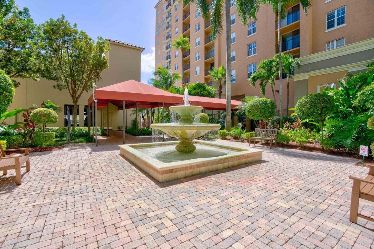 780 S Sapodilla Avenue 411