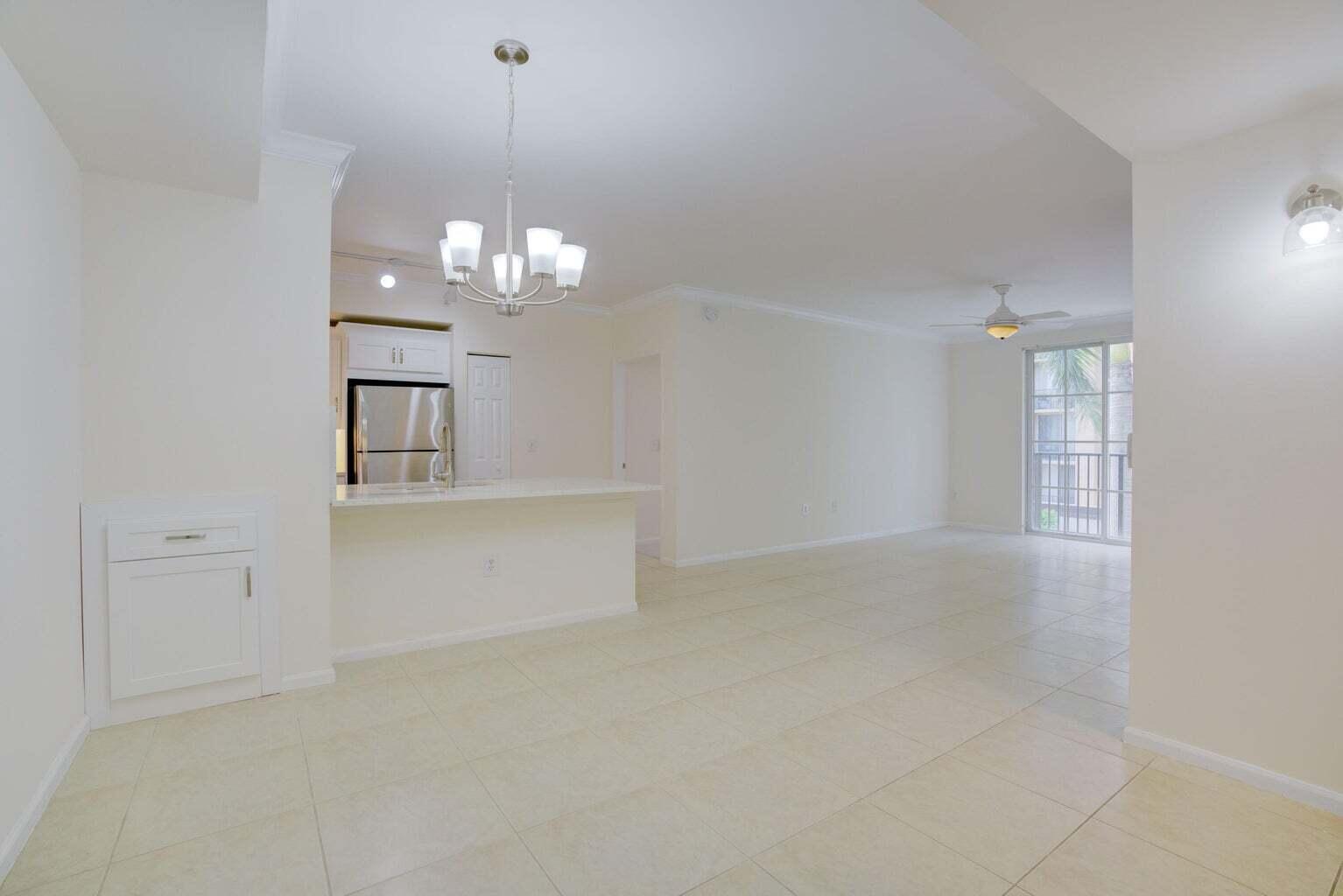 780 S Sapodilla Avenue 411