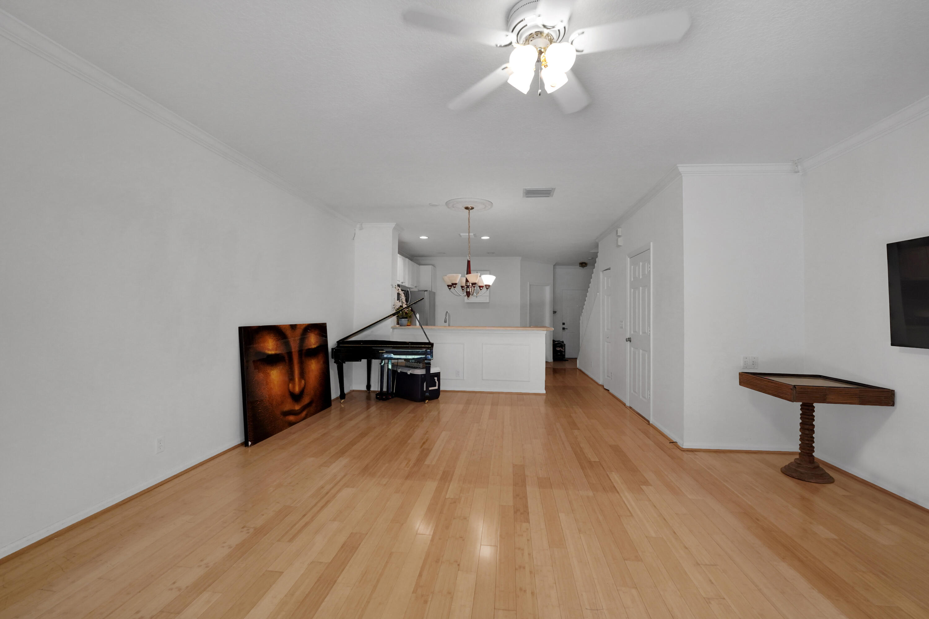9728 Lago Drive