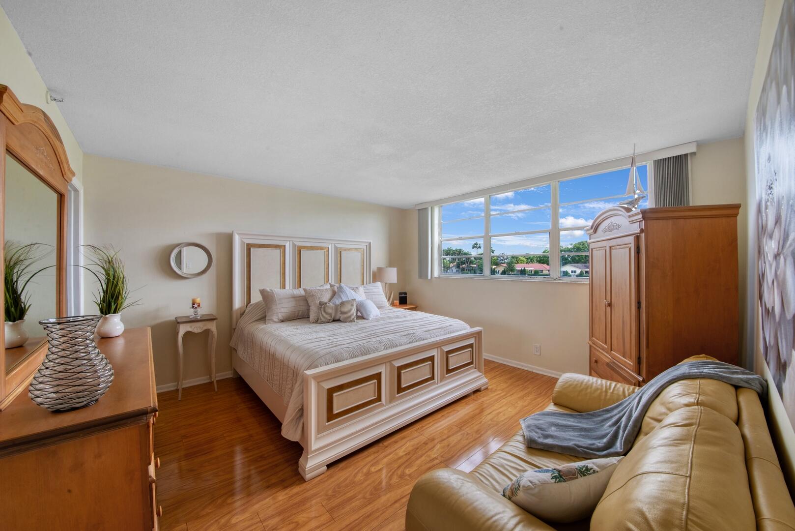 2430 Deer Creek Country Club Boulevard 208-2, Deerfield Beach Unit: 208-2