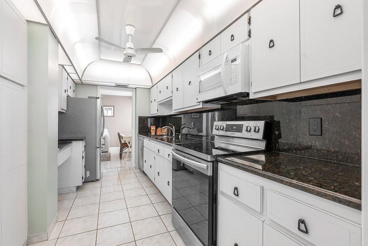 1401 S Ocean Boulevard 506