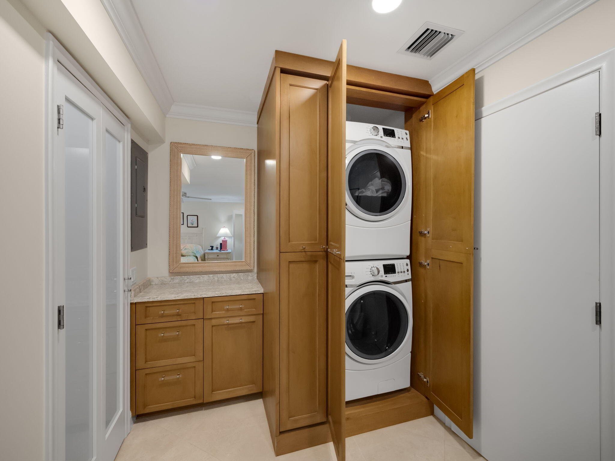 302 Cedar Key Circle, Atlantis