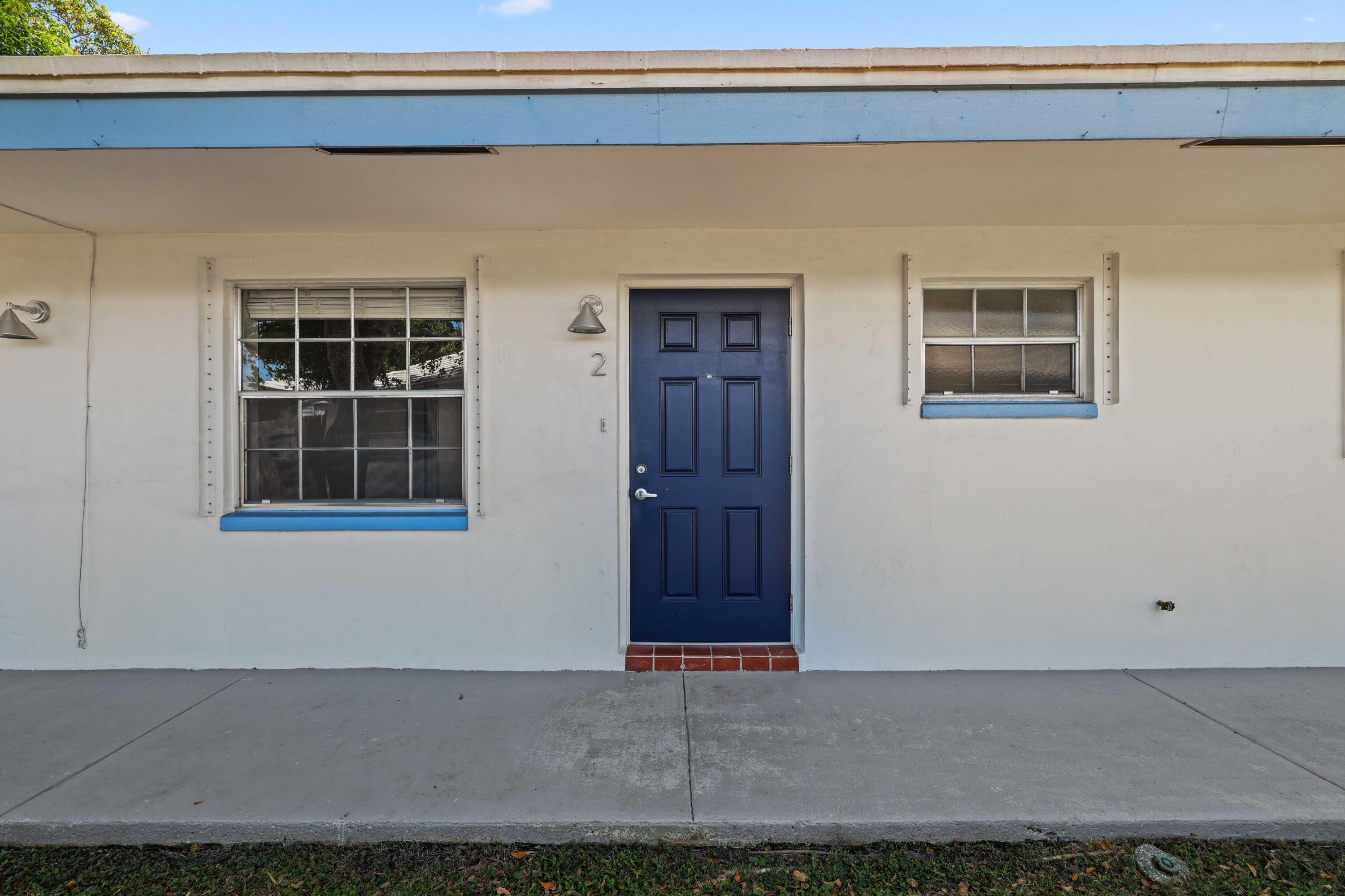 420 NE 11th Avenue 1-2