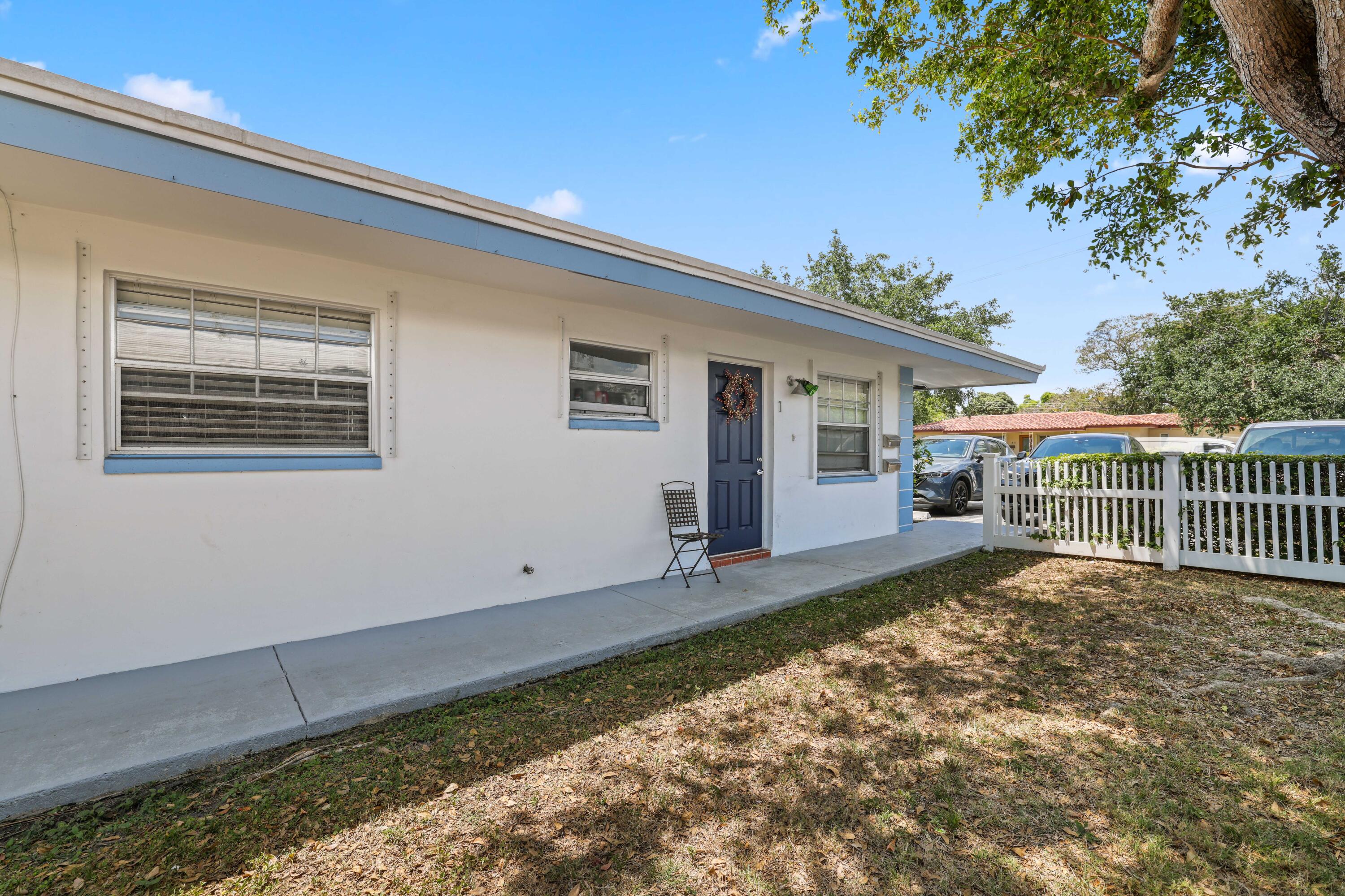420 NE 11th Avenue 1-2
