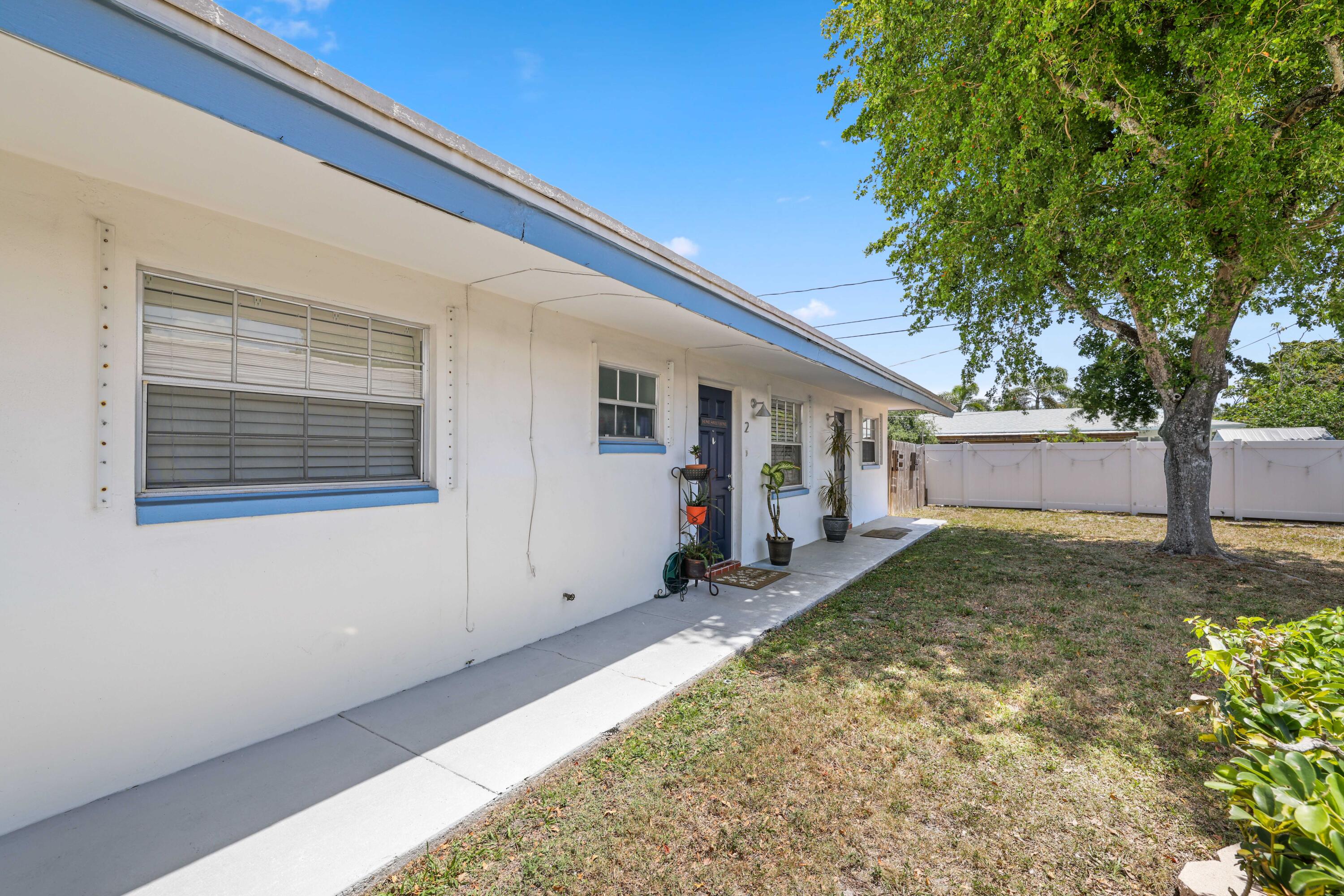 500 NE 11th Avenue 1-2
