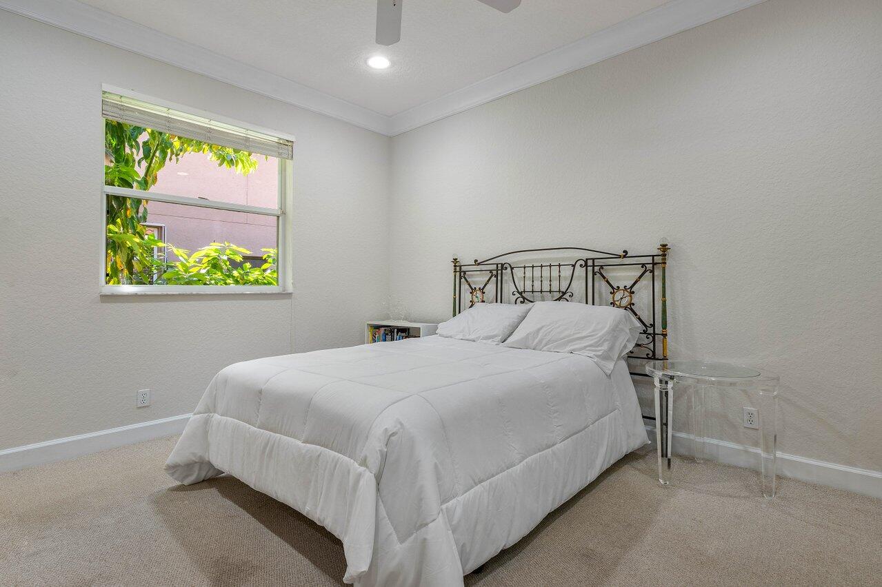 21175 Falls Ridge Way, Boca Raton