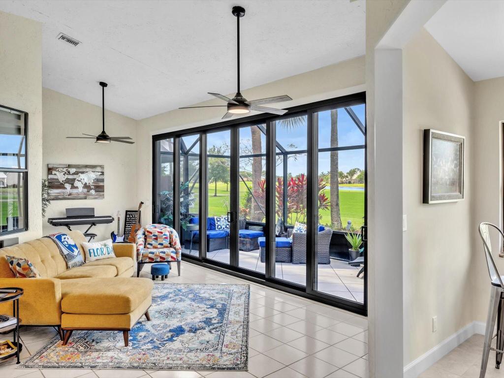 8087 Cassia Drive, Boynton Beach