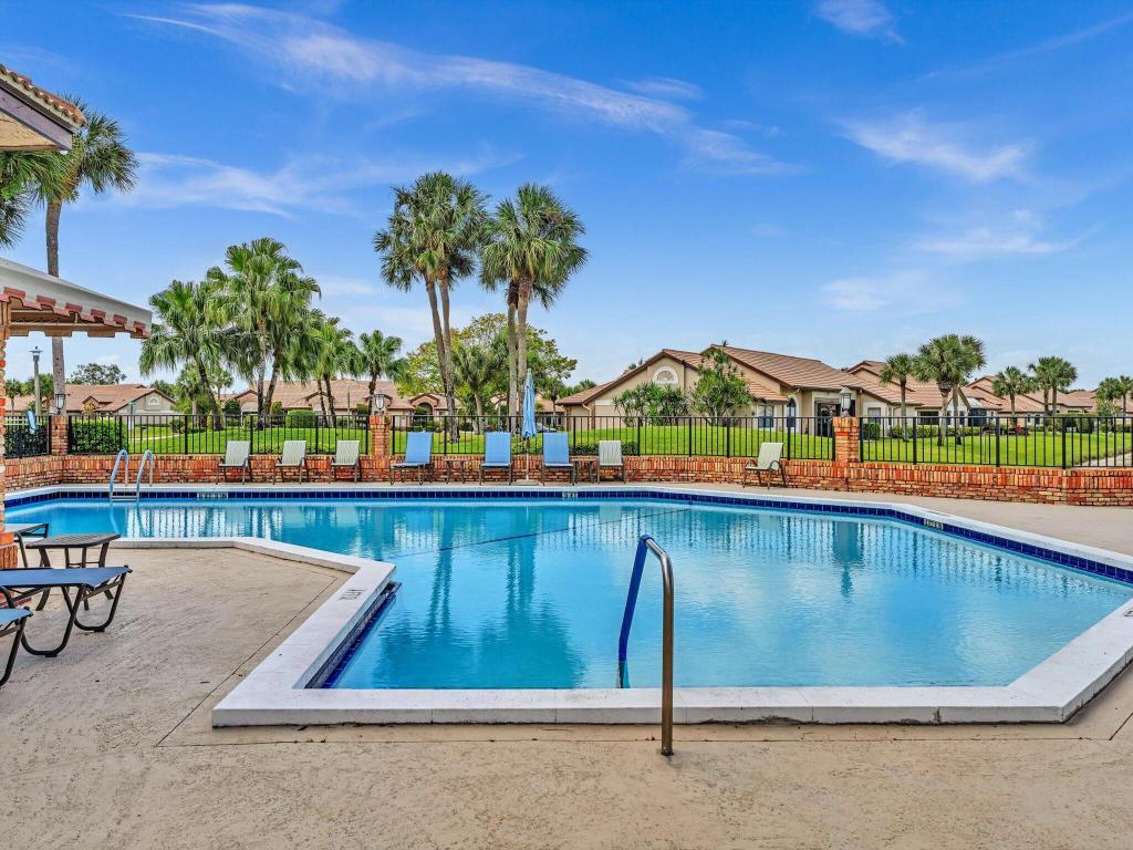 8087 Cassia Drive, Boynton Beach