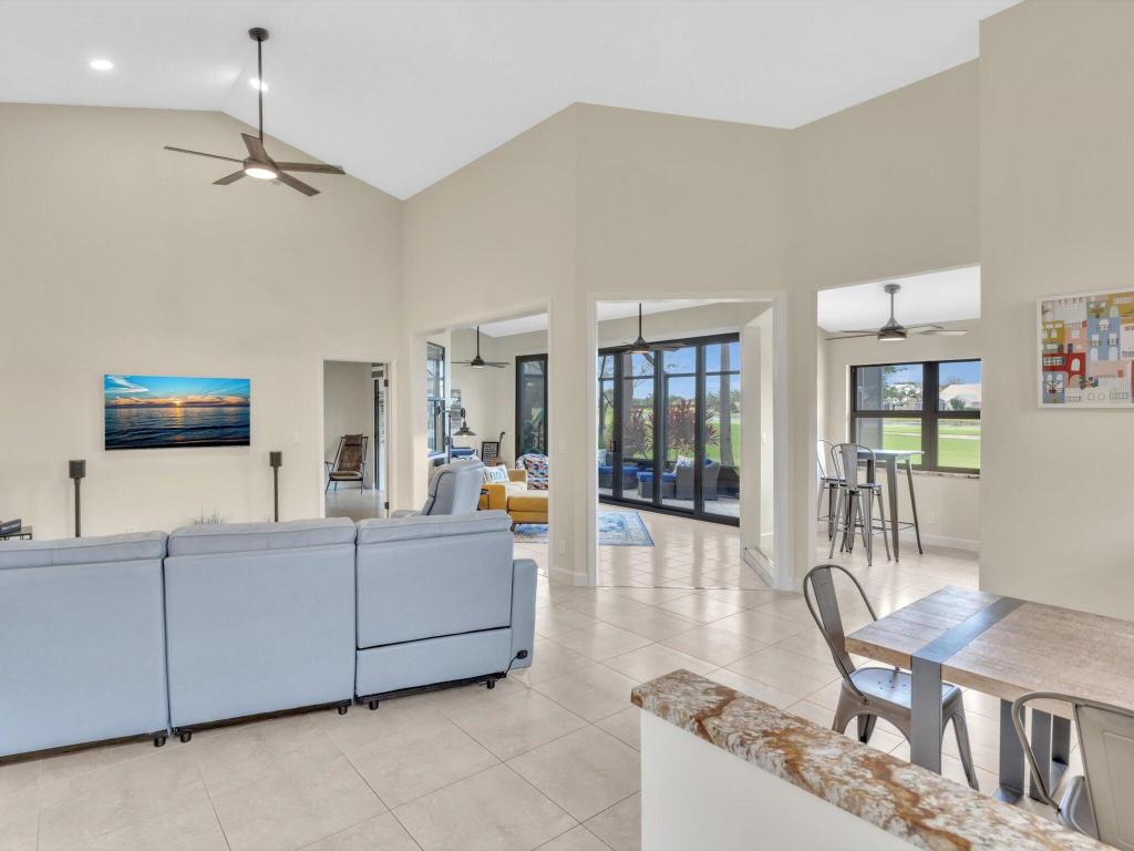 8087 Cassia Drive, Boynton Beach