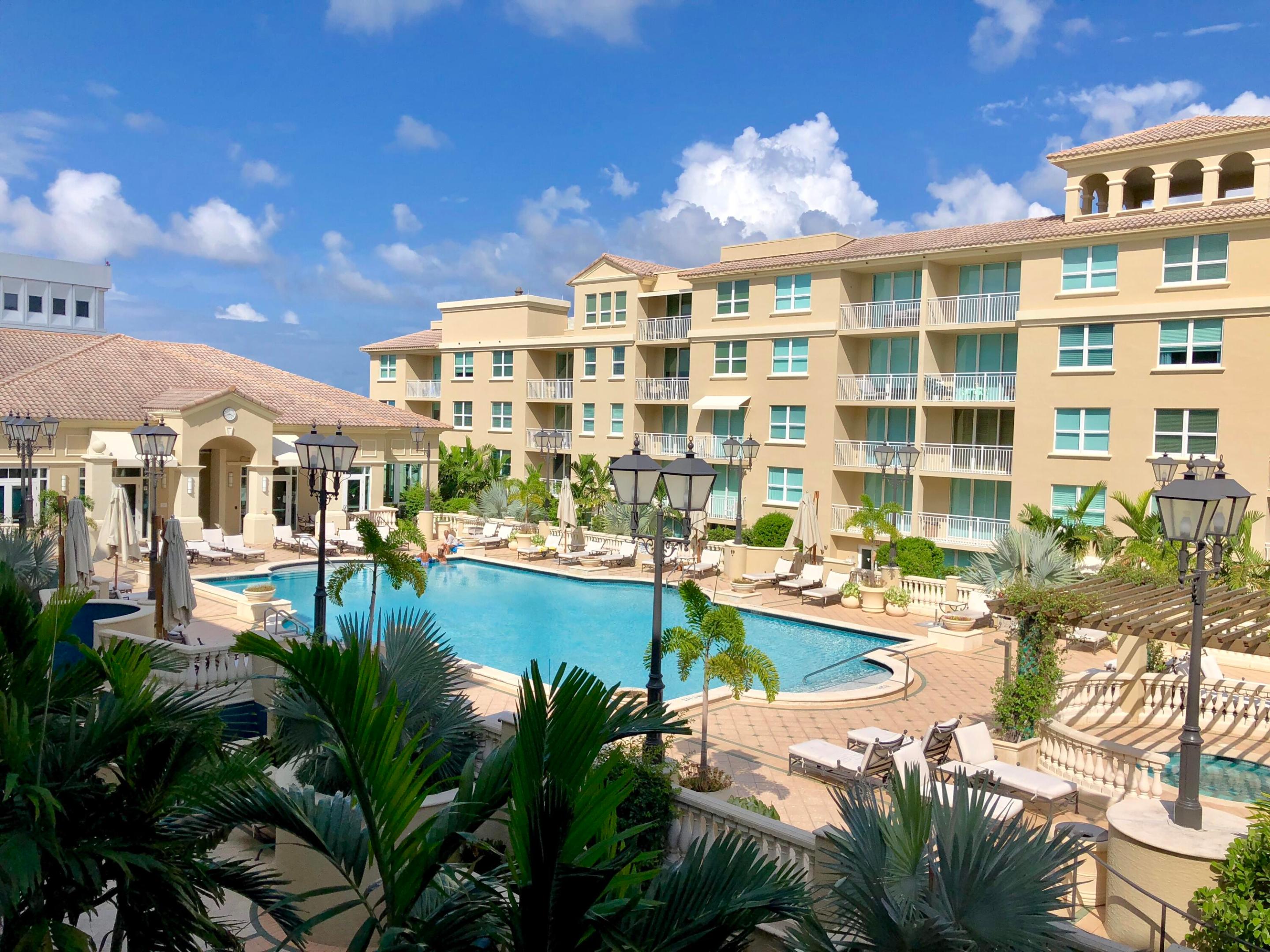 99 SE Mizner Boulevard 836