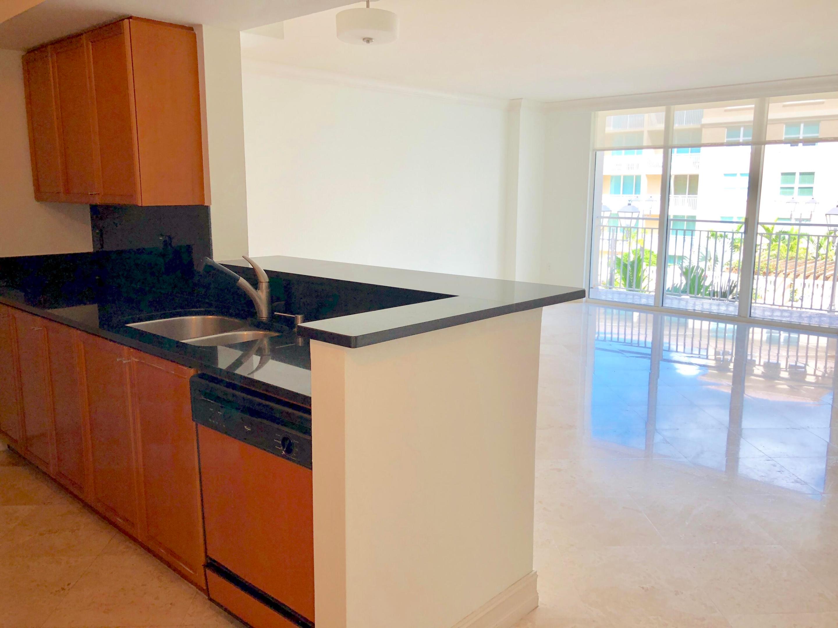 99 SE Mizner Boulevard 836