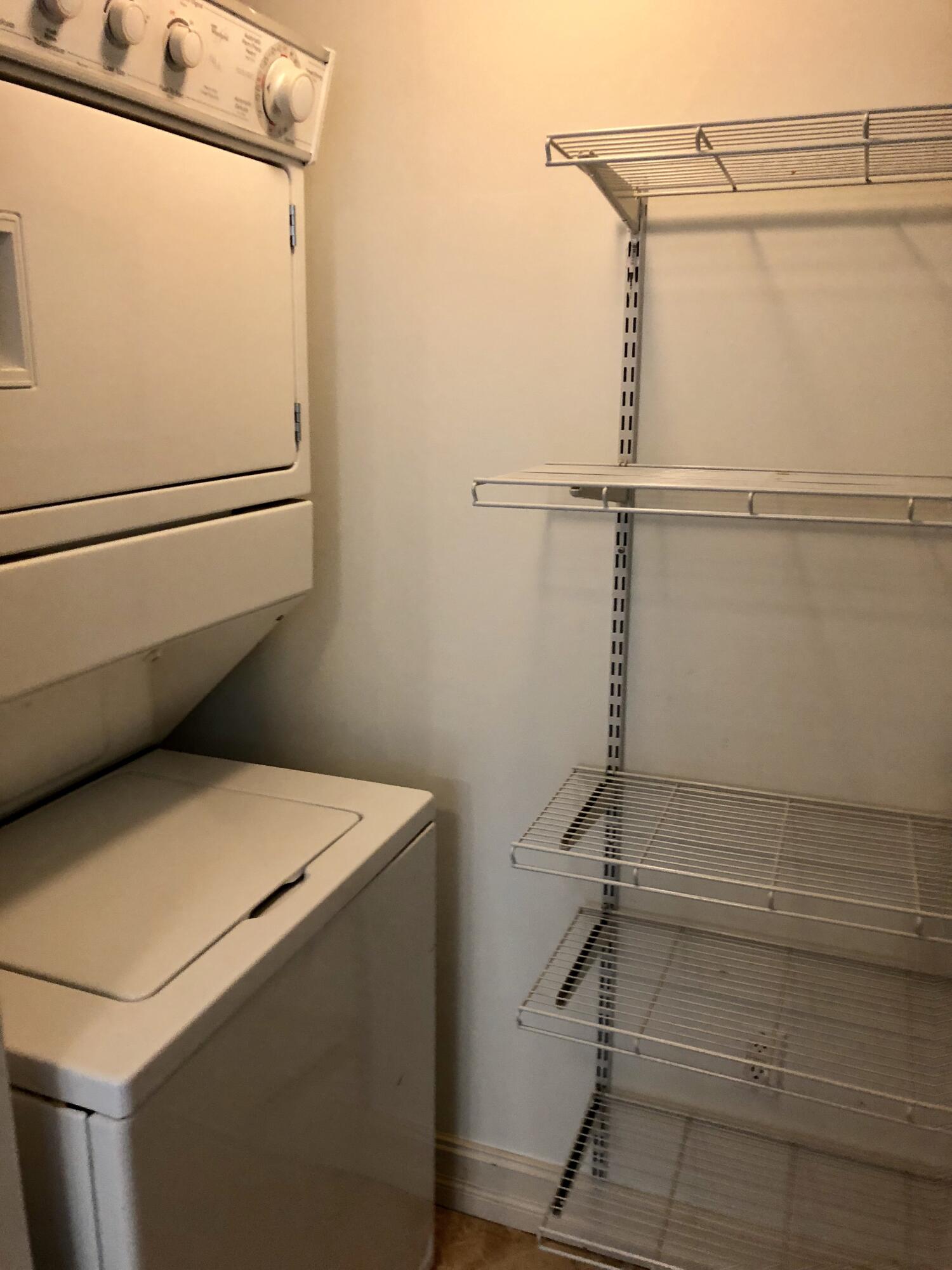 99 SE Mizner Boulevard 836