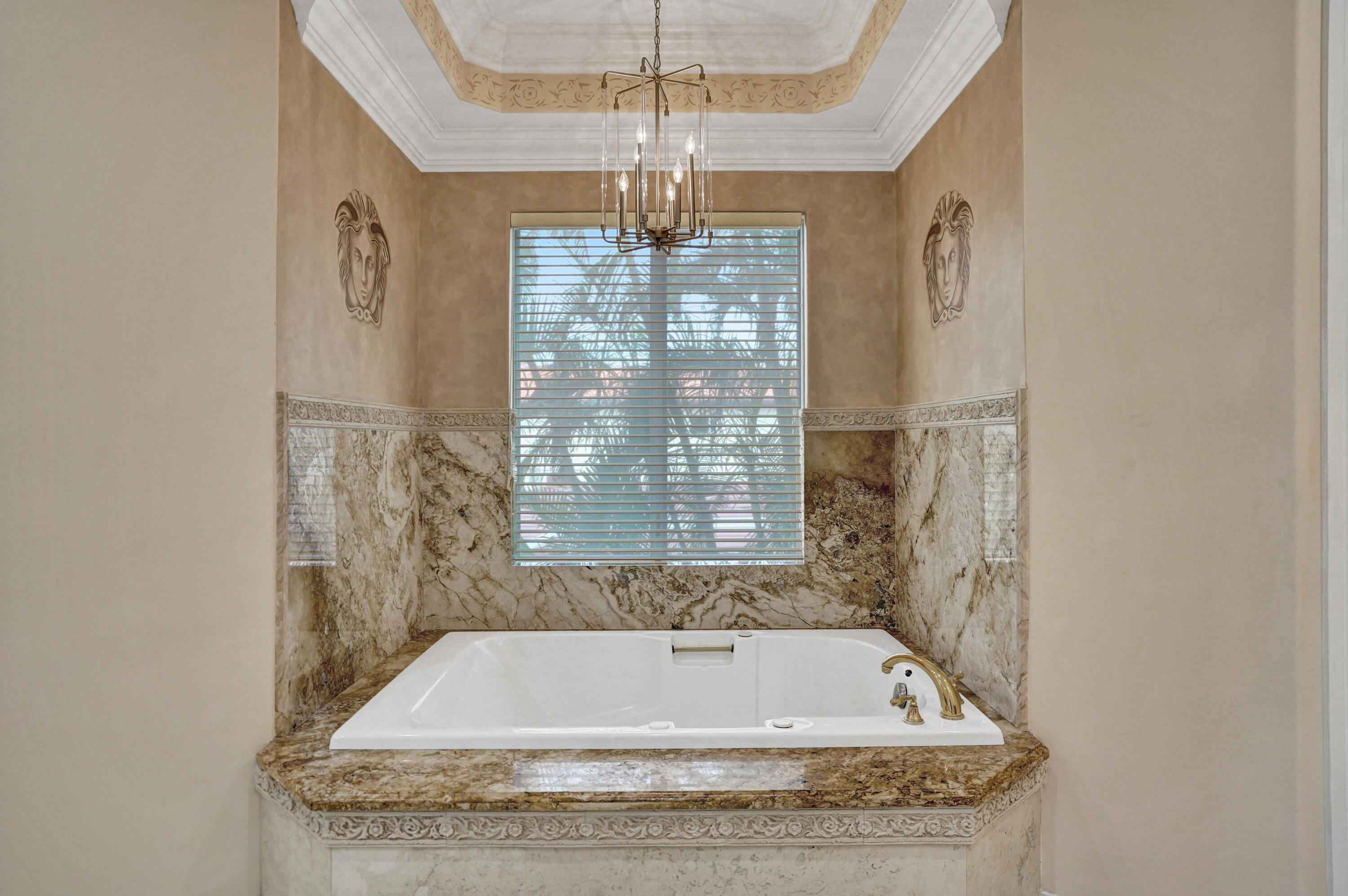 3416 NE 31 Avenue, Lighthouse Point