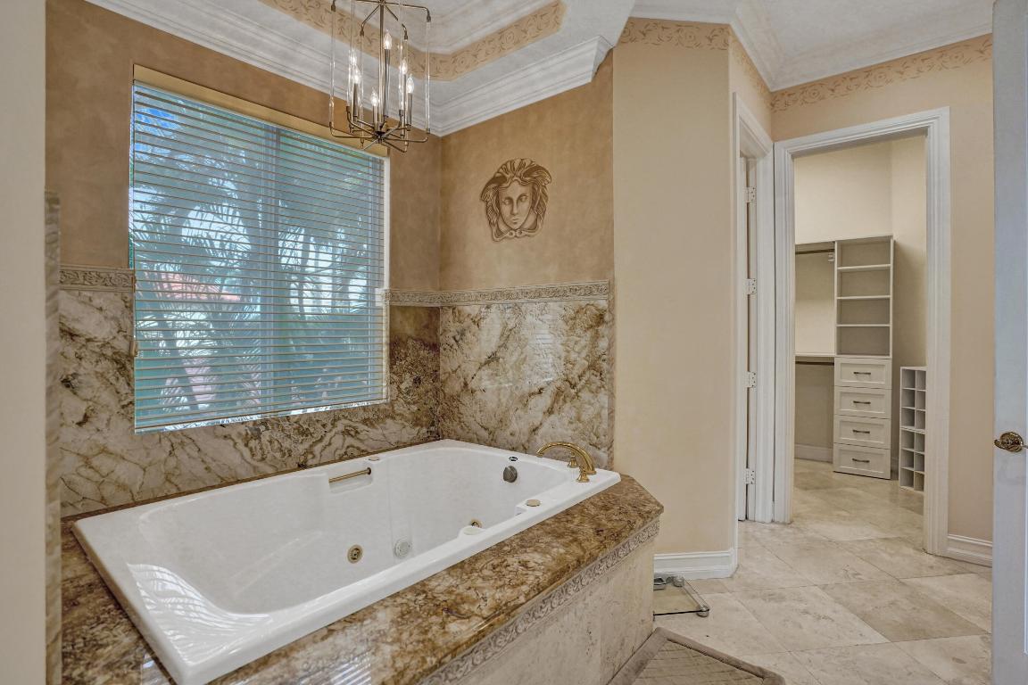 3416 NE 31 Avenue, Lighthouse Point