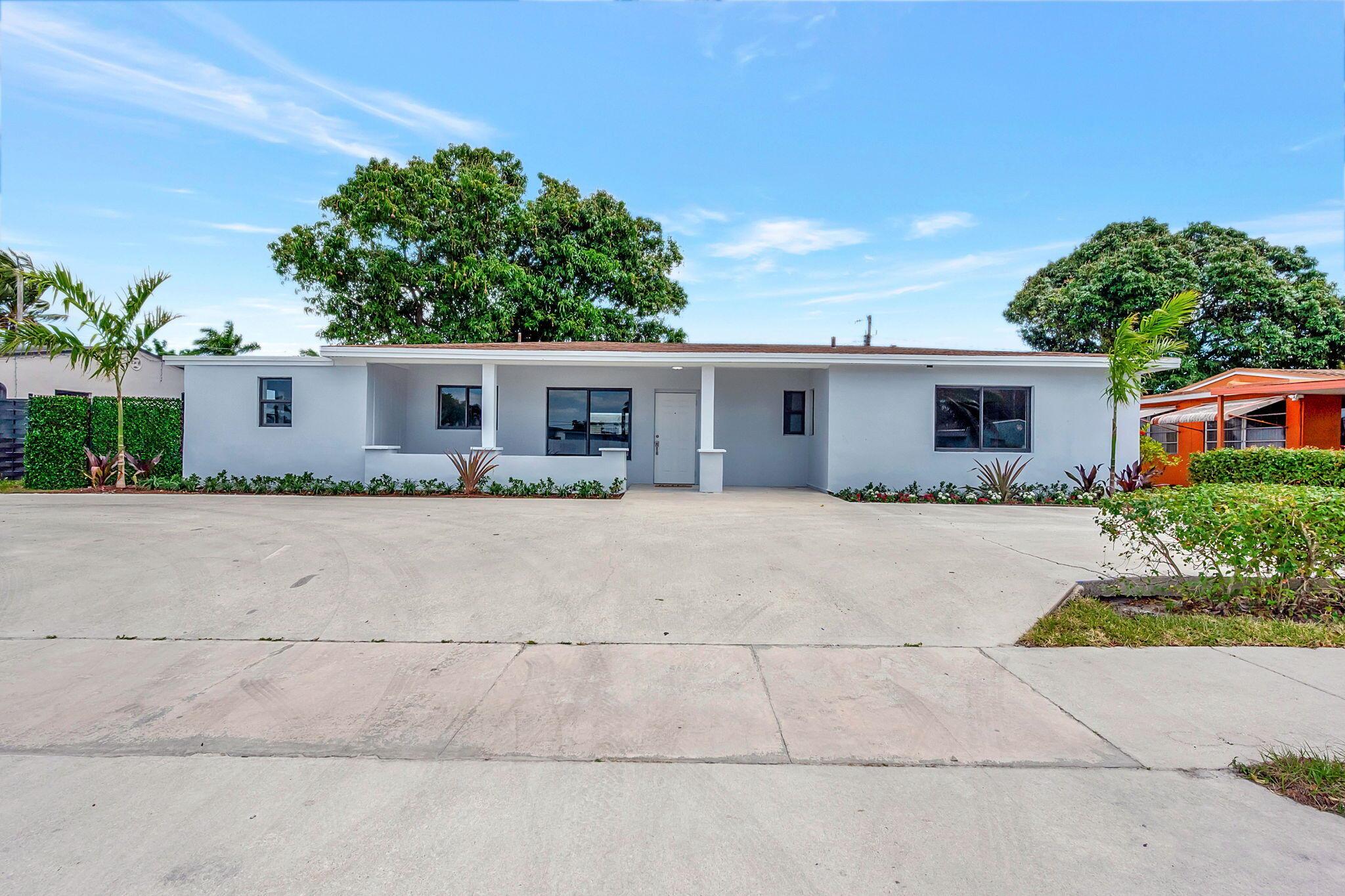 18311 NW 30th Avenue