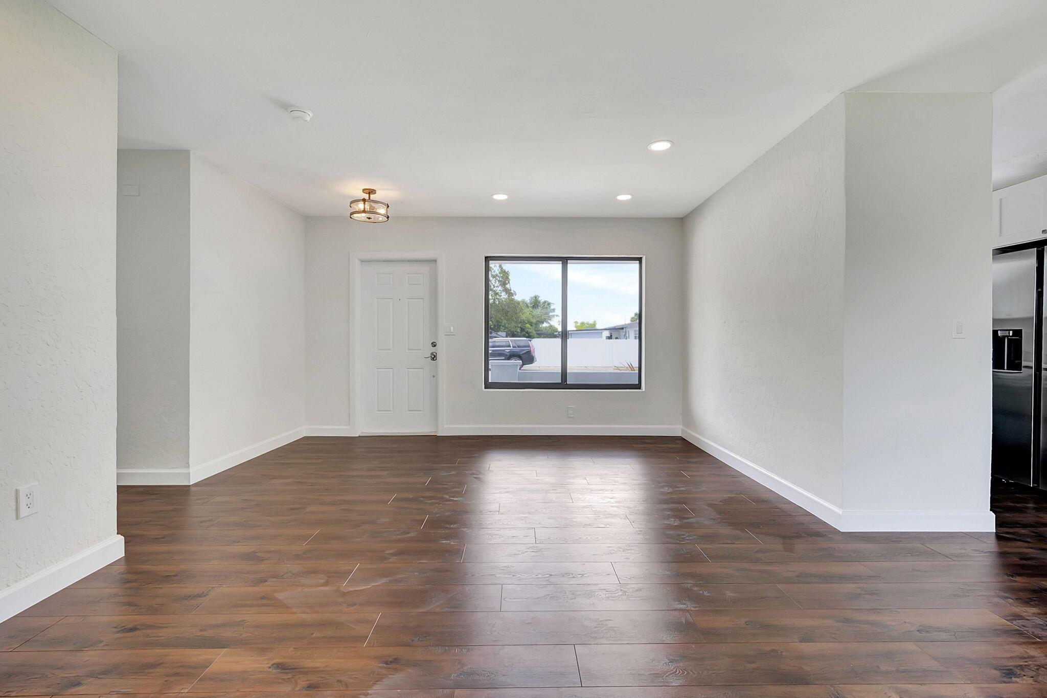 18311 NW 30th Avenue