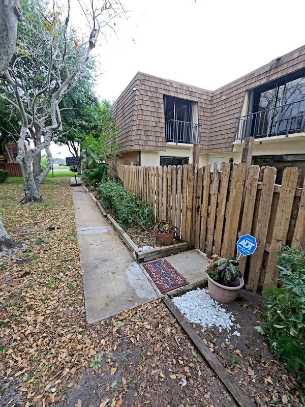 289 Arabian Road, Palm Springs