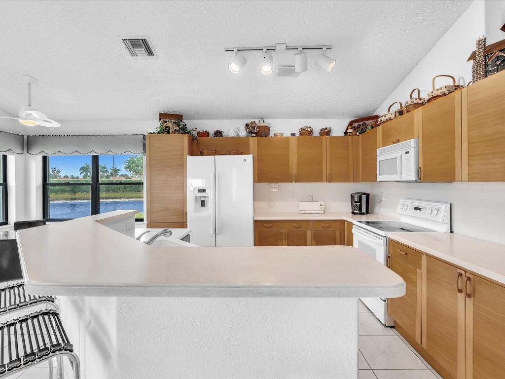 8230 Cassia Drive, Boynton Beach