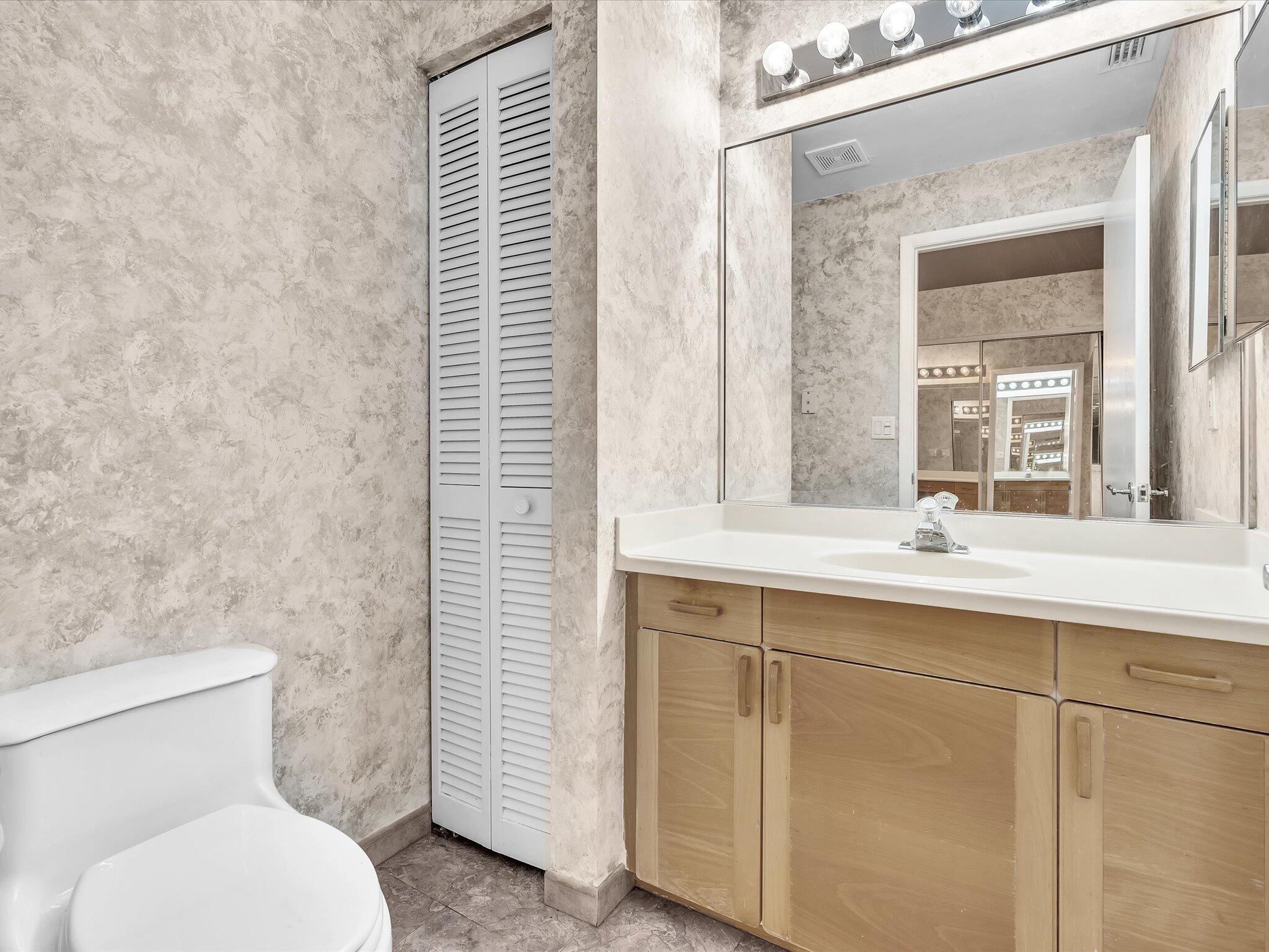 8230 Cassia Drive, Boynton Beach