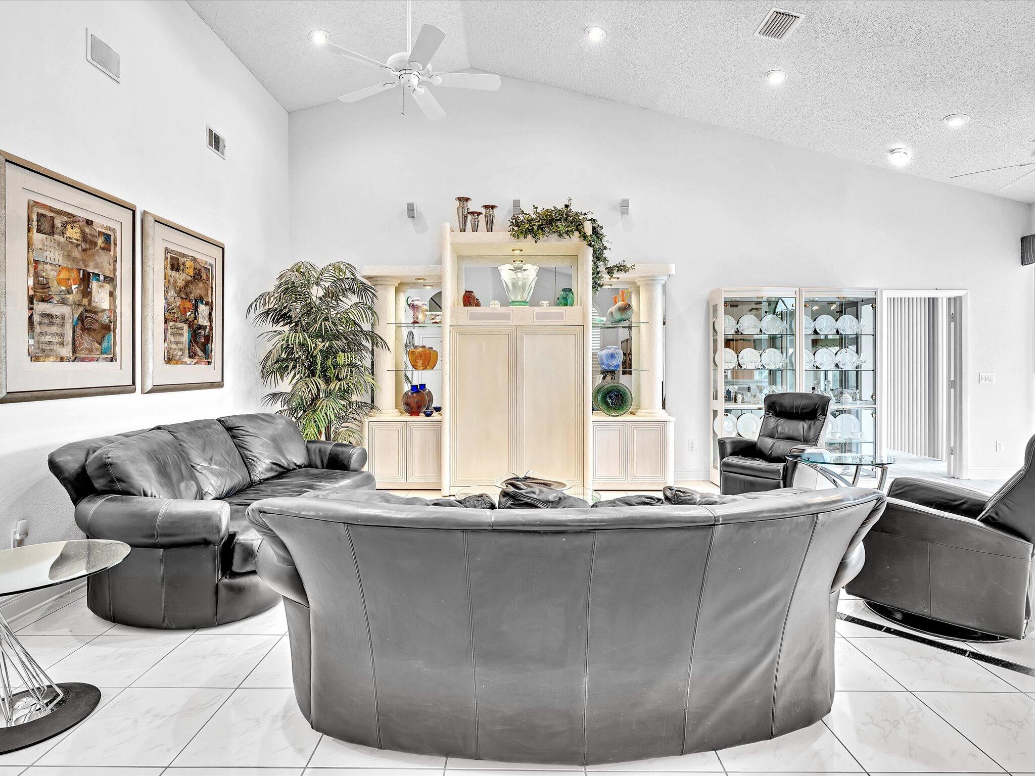 8230 Cassia Drive, Boynton Beach