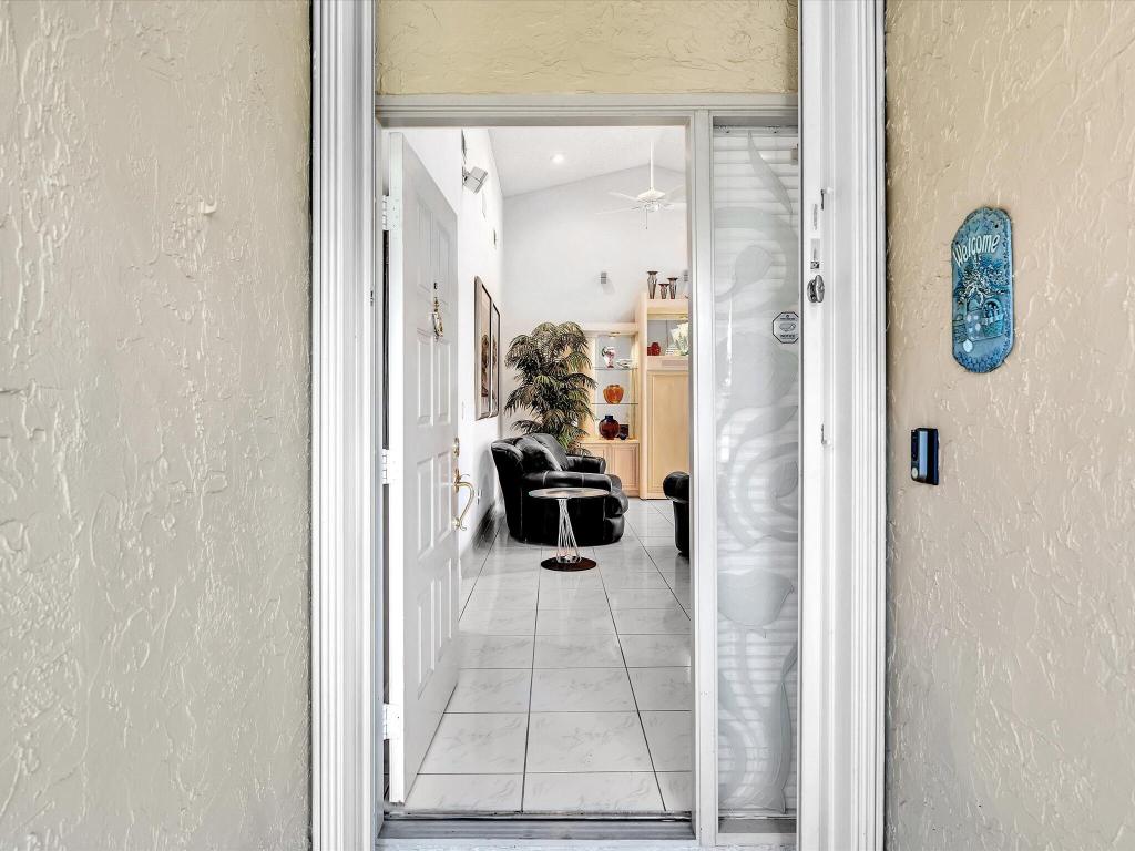 8230 Cassia Drive, Boynton Beach