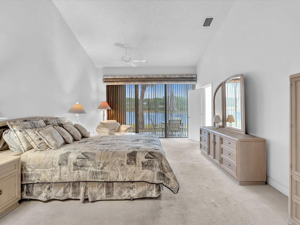 8230 Cassia Drive, Boynton Beach