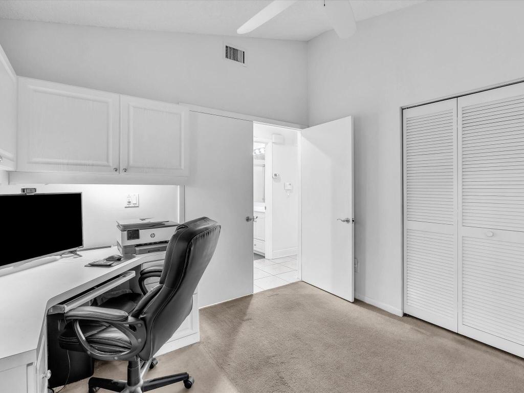 8230 Cassia Drive, Boynton Beach