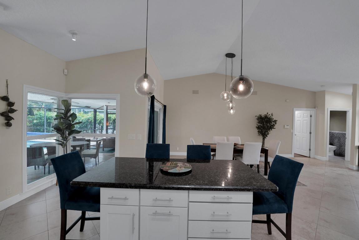 5192 Deerhurst Crescent Circle, Boca Raton