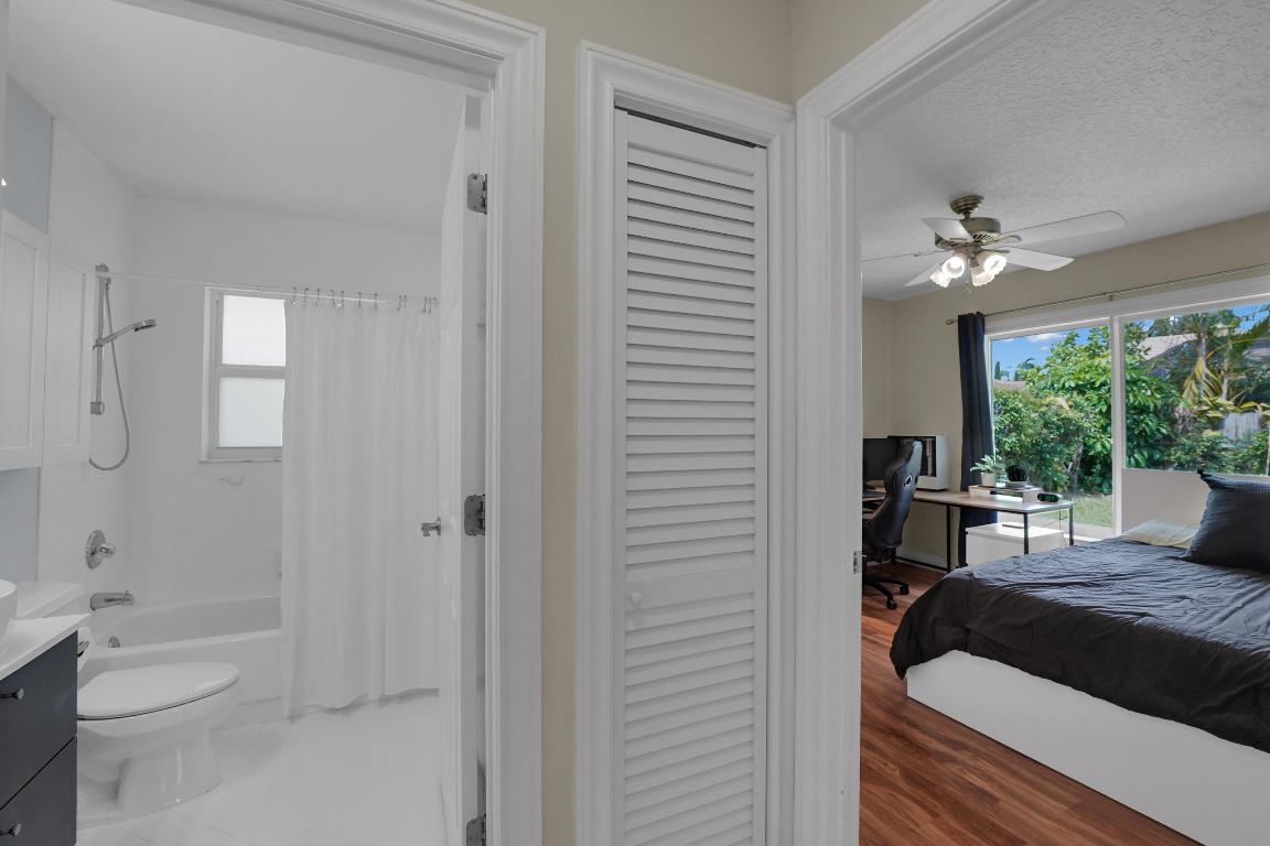 5192 Deerhurst Crescent Circle, Boca Raton