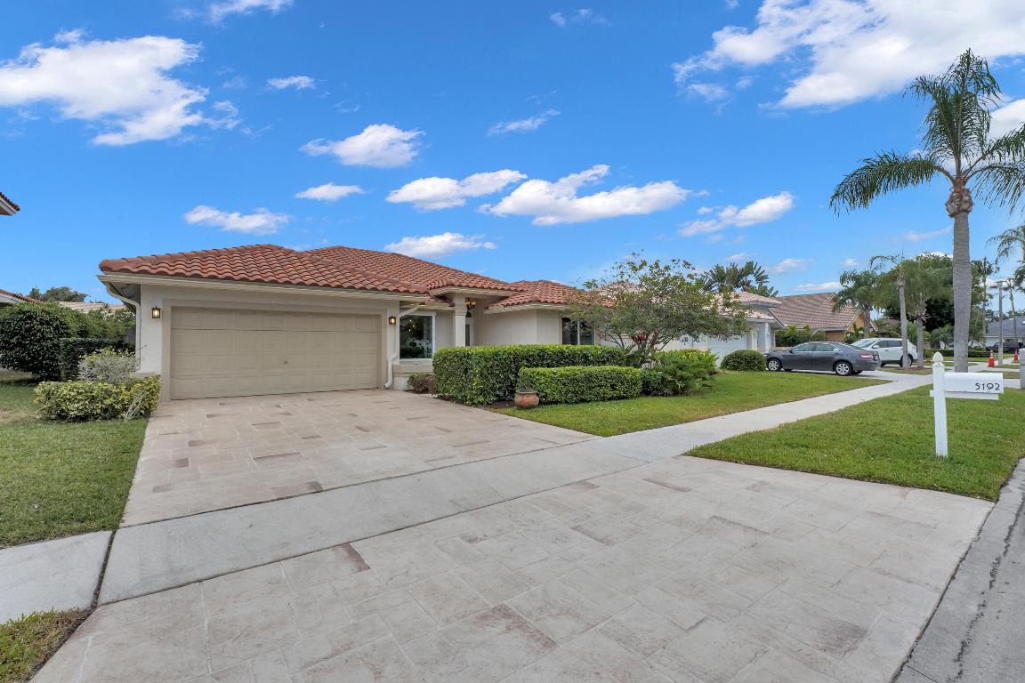 5192 Deerhurst Crescent Circle, Boca Raton