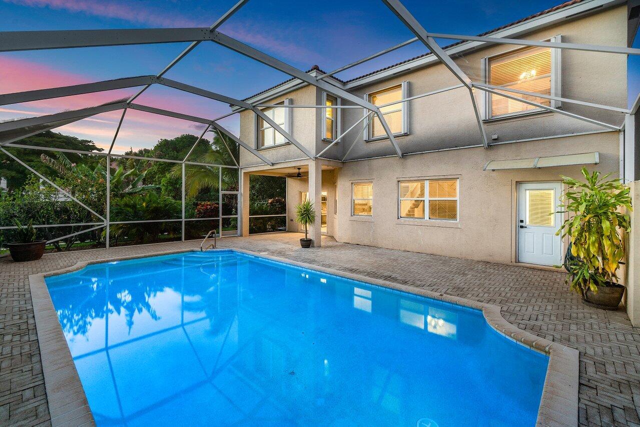 3048 El Camino Real