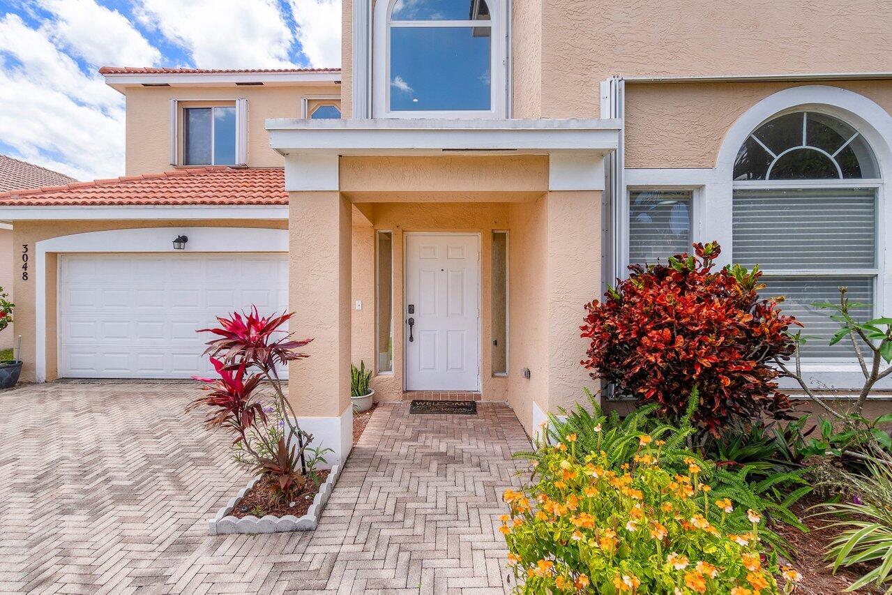 3048 El Camino Real