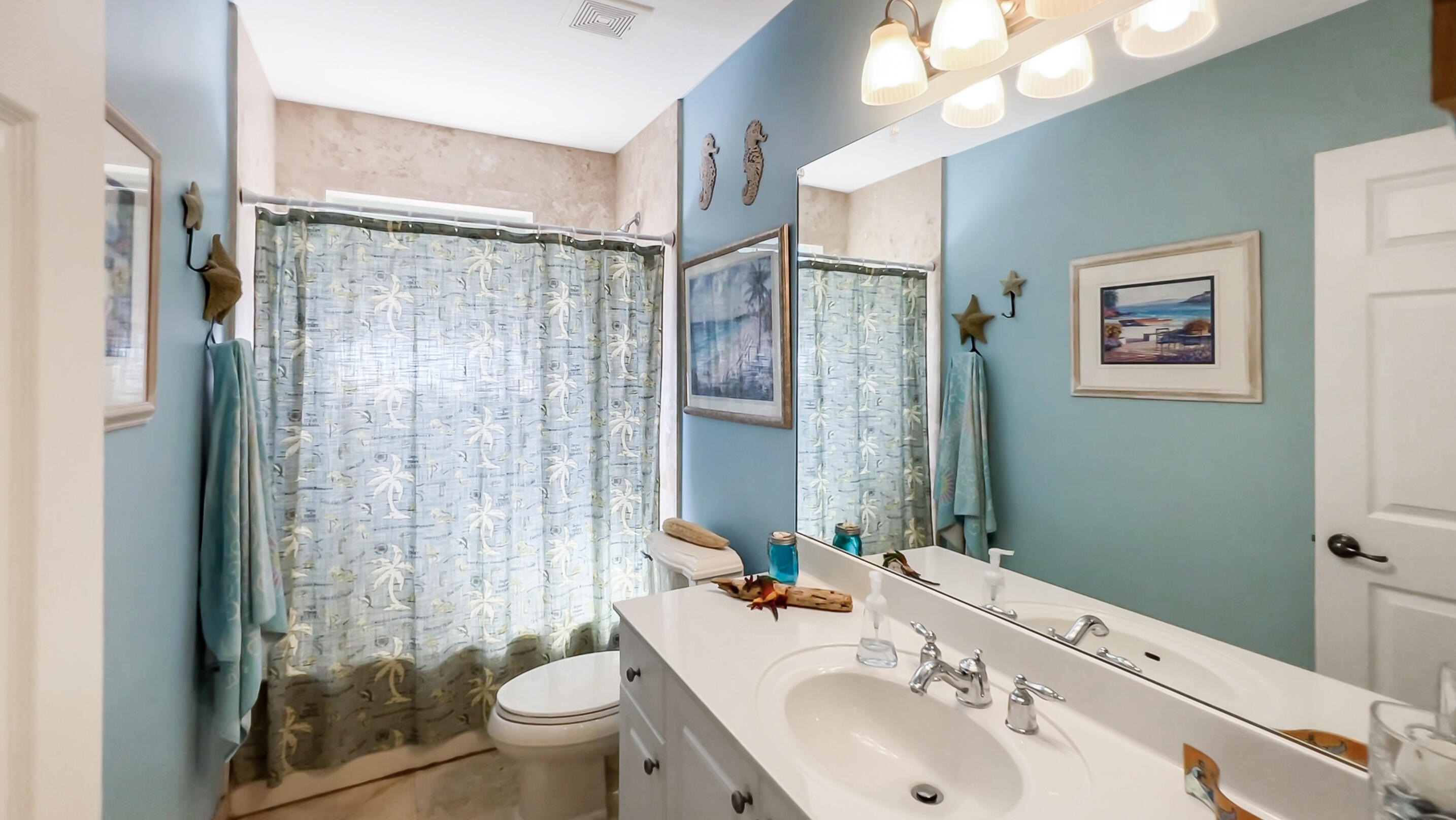 2220 W Pineridge Court